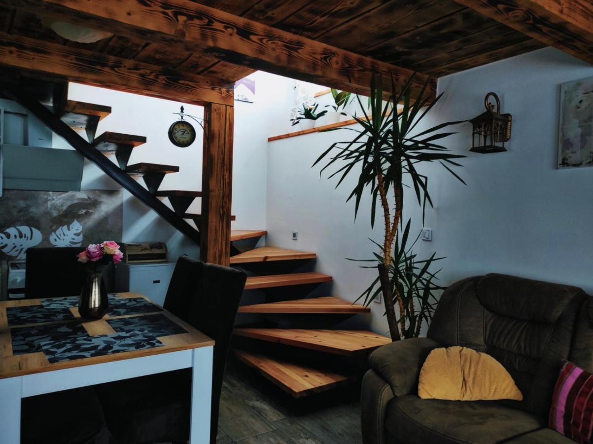 Apartman Vladimir - Liptov Bukovina  ภายนอก รูปภาพ