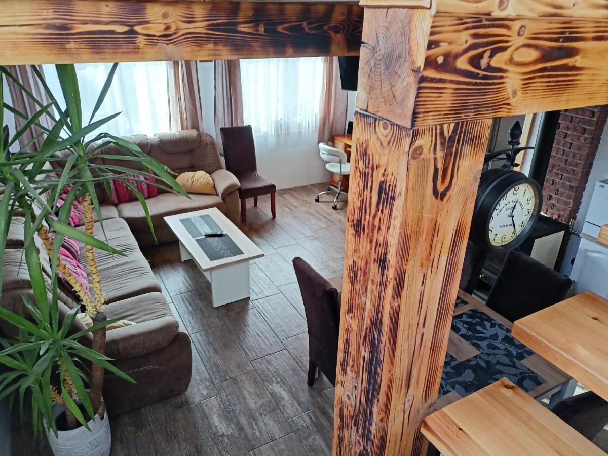 Apartman Vladimir - Liptov Bukovina  ภายนอก รูปภาพ